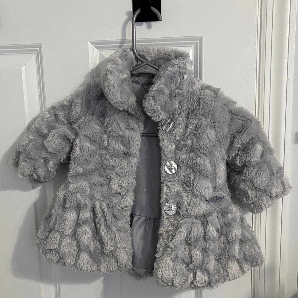 Adorable Calvin Klein Jeans Kids Gray Faux Fur Jacket